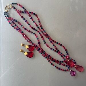 Vibrant Pink and Gold Beaded Necklace Set